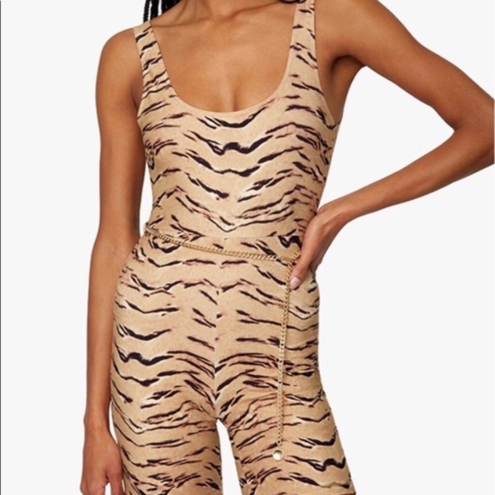 NWT Weworewhat Scoop Romper